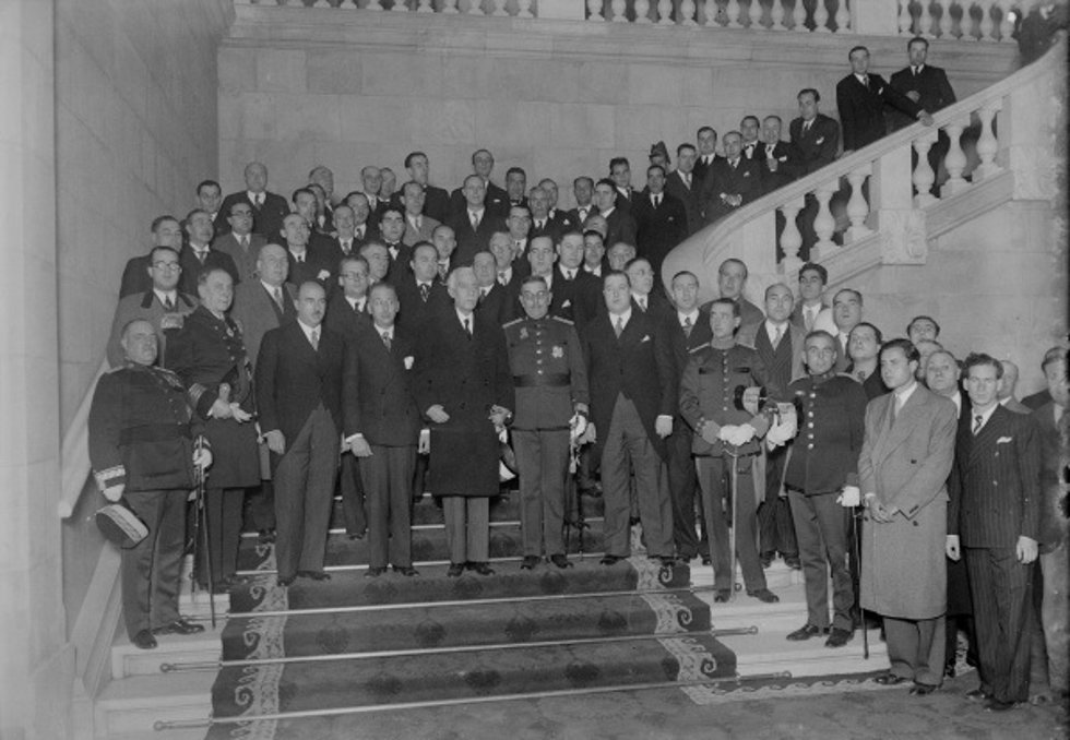 Sesión constitutiva del Parlament del 13 de diciembre de 1932
