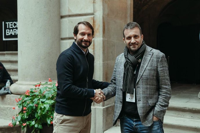 El Chief Digital & Operations Officer de Level, Ricard Falomir, y el CEO de Tech Barcelona, Miquel Martí.