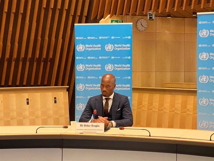 Archivo - El ex jugador de fútbol Didier Drogba, nuevo embajador de la OMS para el Deporte y la Salud