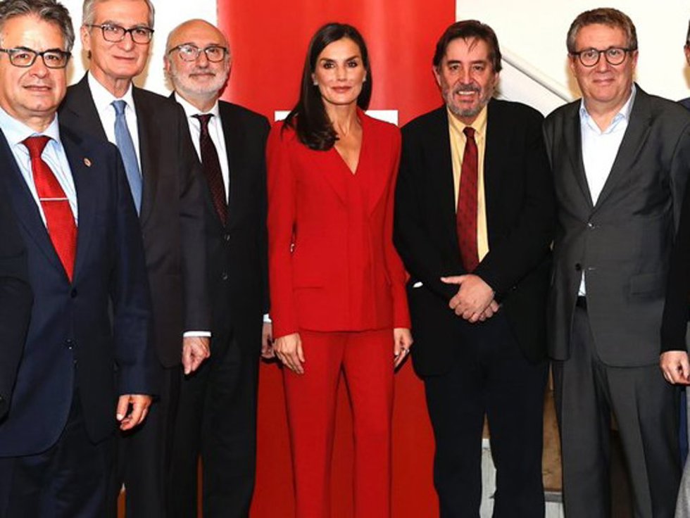 La Reina Letizia ha mantenido una reunión de trabajo previa a la inauguración del Instituto Cervantes en Los Ángeles