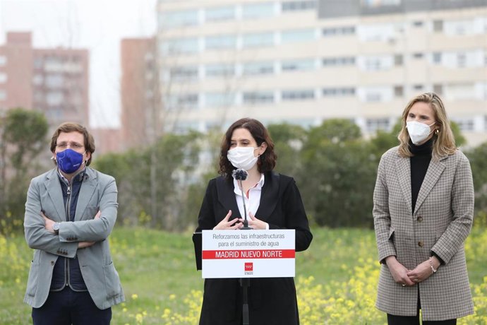 Archivo - La presidenta de la Comunidad de Madrid, Isabel Díaz Ayuso, interviene durante la presentación de las actuaciones proyectadas en Madrid Nuevo Norte por Canal de Isabel II, en el depósito del Olivar, en Madrid (España), a 4 de marzo de 2021.