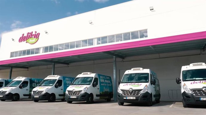 Furgonetas de Delikia.