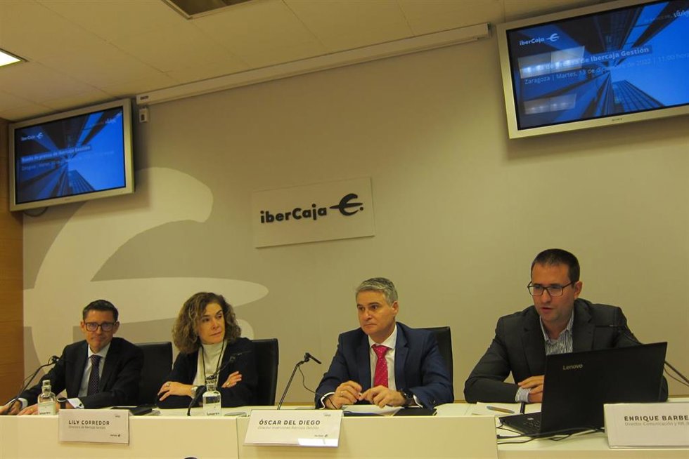 Responsables de Ibercaja Gestión dan cuenta del balance de 2022 y de las previsiones para el año que viene.