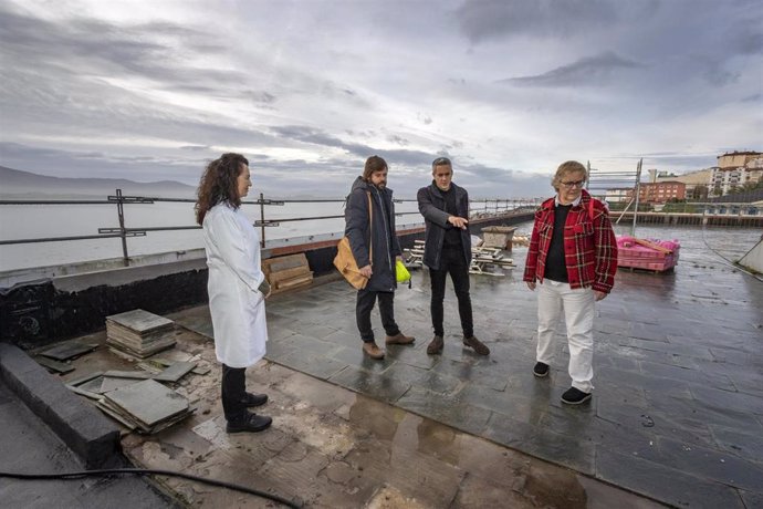 El Vicepresidente Y Consejero De Universidades, Igualdad, Cultura Y Deporte, Pablo Zuloaga, Visita Las Obras Del Museo Del Museo Marítimo Del Cantábrico.