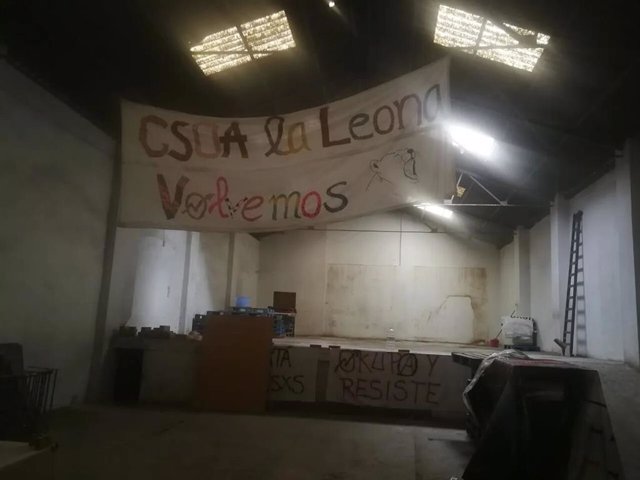 Nave municipal ocupada en Miraflores