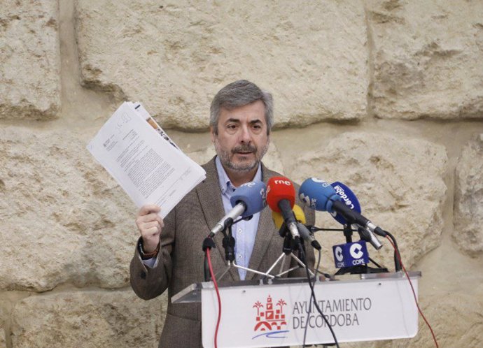 El portavoz del PP en el Ayuntamiento de Córdoba, Miguel Ángel Torrico.