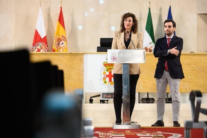La alcaldesa de Almería presenta los presupuestos municipales de 2023.