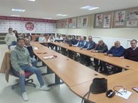UGT firma el convenio de comercio de alimentación de Sevilla con un 2,5% de subida salarial