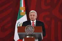 López Obrador afirma que Castillo sigue siendo el presidente de Perú y pide respetar "la voluntad del pueblo"