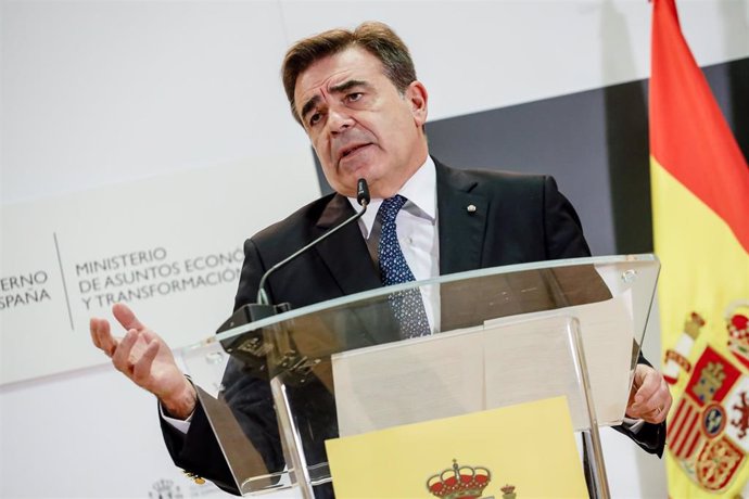 Archivo - El vicepresidente de la Comisión Europea, Margaritis Schinas