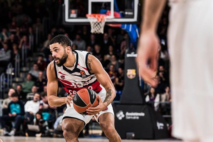 Darius Thompson con el Cazoo Baskonia