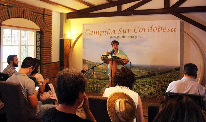 Archivo - La presidenta de la Mancomunidad Campiña Sur Cordobesa, Francisca Carmona.