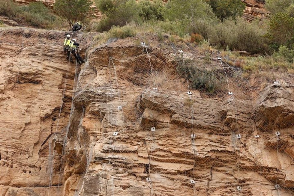 Trabajos de estabilización de los riscales de Sant Miquel del Fai.