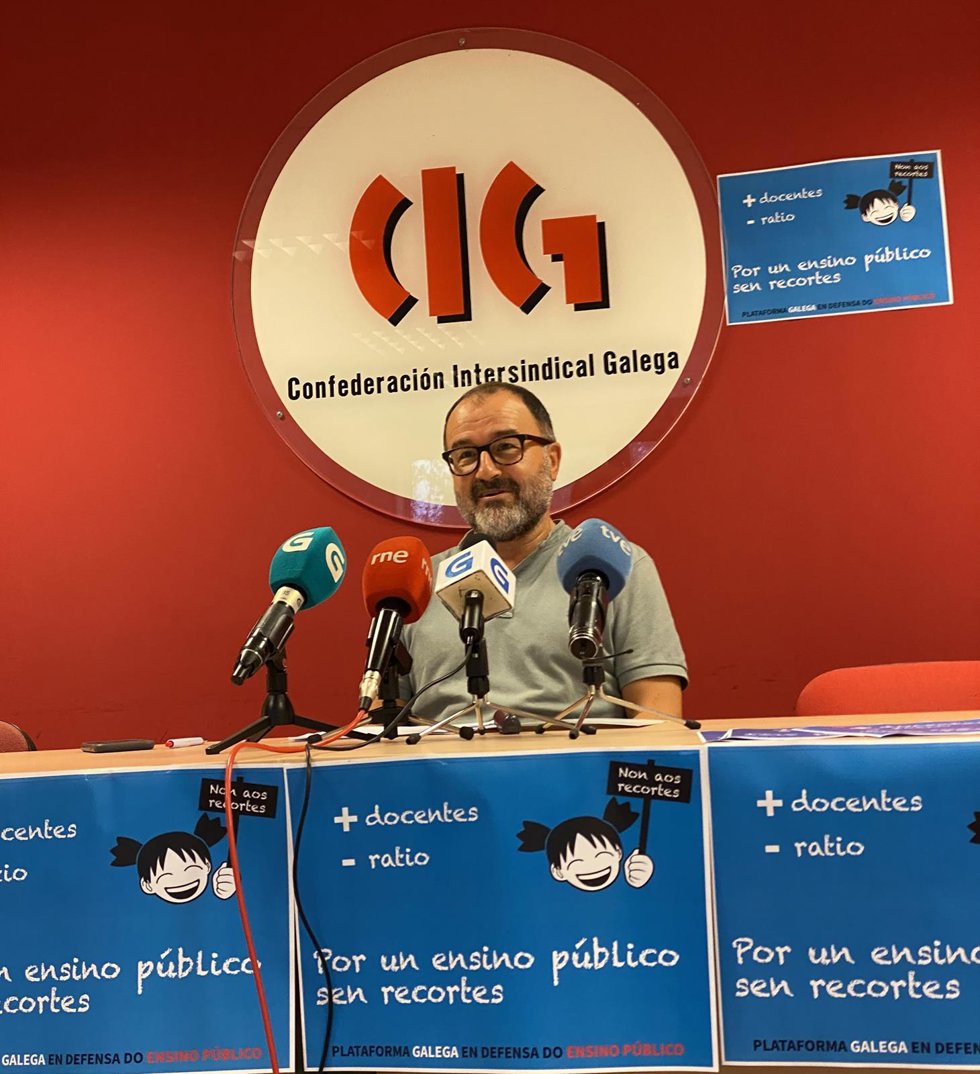 Archivo - El secretario nacional de CIG-Ensino, Suso Bermello