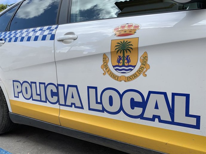 Archivo - Coche de la Policía Local de Palma del Río.