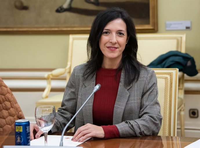 La consejera de Educación y Empleo, Esther Gutiérrez, asiste a la Conferencia Sectorial de Educación