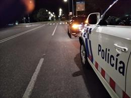 Dos agentes de la Policía Local de San Andrés fueron agredidos por dos personas, que se encuentran detenidas.