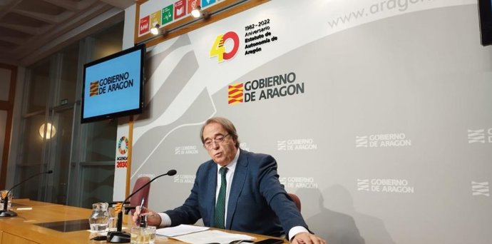 El consejero de Hacienda del Gobierno de Aragón, Carlos Pérez Anadón.