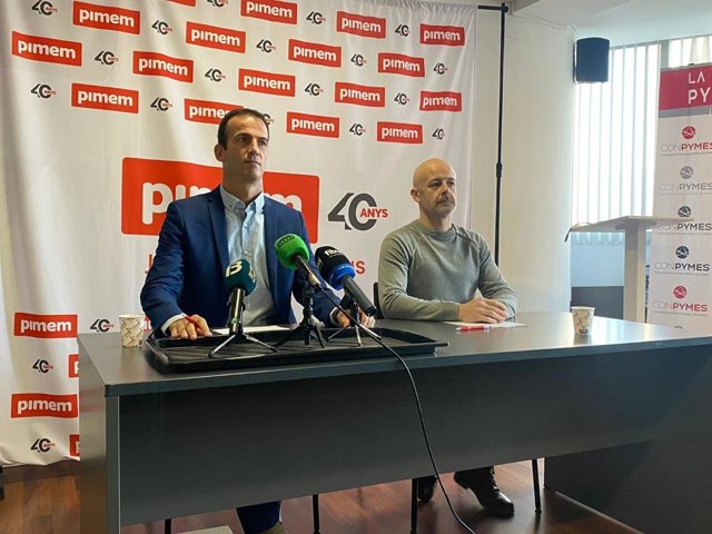 El presidente de Pimem, Jordi Mora, y el presidente de Pimem-Astam, Jeroni Valcaneras, este miércoles en la sede de la patronal.