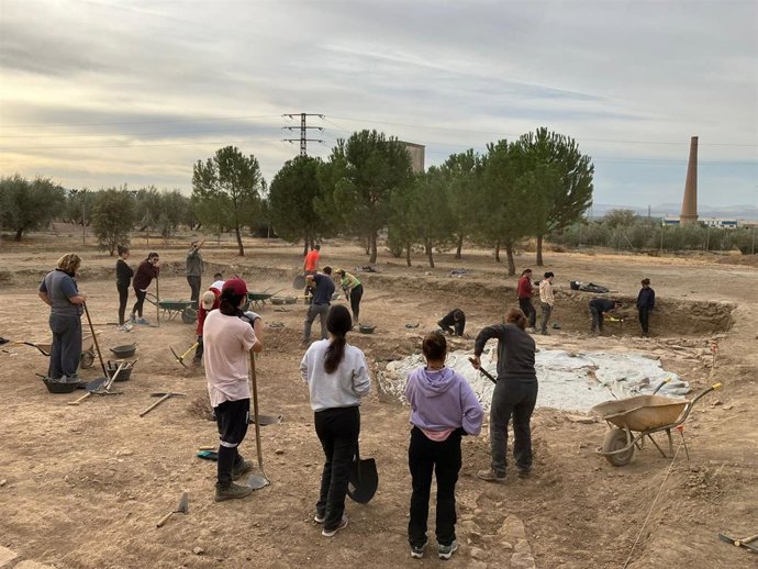 Un equipo arqueológico de la Universidad de Granada ha retomado las investigaciones en el yacimiento de Medina Elvira.
