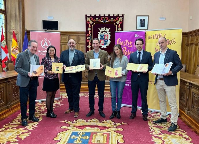 Presentación del libro del III Campeonato de Tapas y Pinchos de Castilla y León 2022.