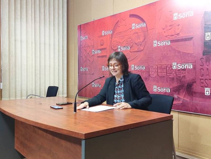La concejal de Participación, Gloria Gonzalo, durante la rueda de prensa.