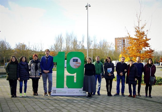 El director de Sostenibilidad Ambiental de Ihobe, Xabier González, se ha reunido con alcaldes de varios municipios alaveses para presentarles  el documento 'Erreminta Gida'