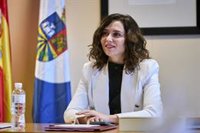 Ayuso destaca que la Comunidad es la segunda región con menos deuda pública, 13,6% del PIB, solo superada por Canarias