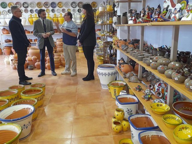 Visita al taller alfarero.