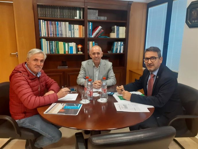 Reunión para abordar la Red de Ciudades Industriales