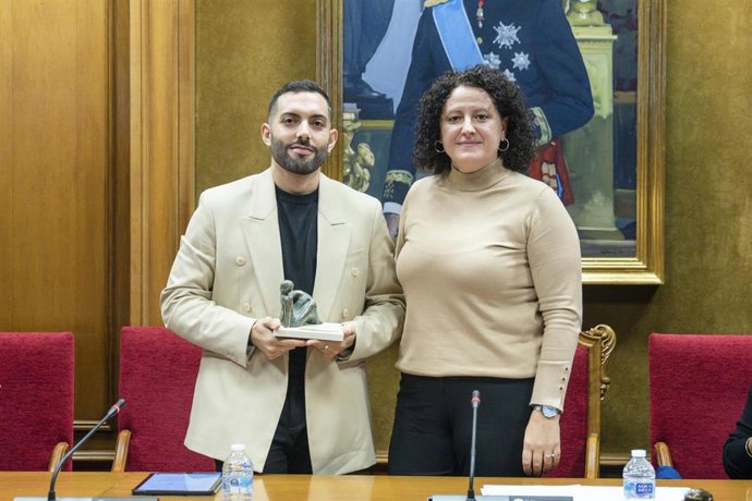 Entrega del Premio Nacional de Ensayo 'Carmen de Burgos'.
