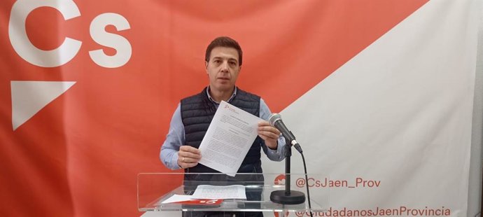 Cs pregunta al Gobierno "si va a pasar de las intenciones a las actuaciones" a cuenta del Cetedex