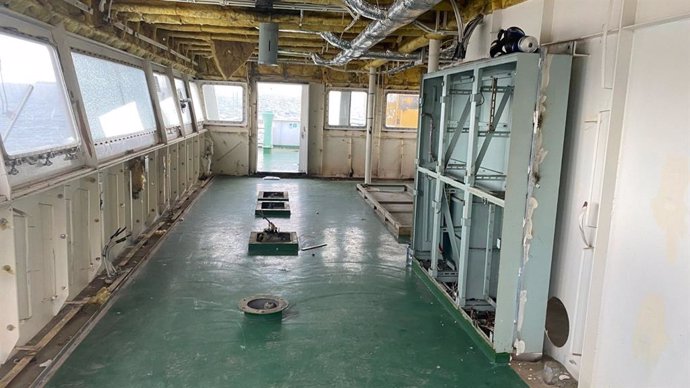 Interior del buque OS35.
