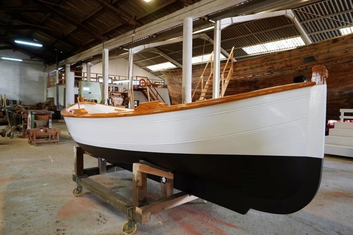La nueva barca de los 'mestres d'aixa' se llamará 'Virot'.