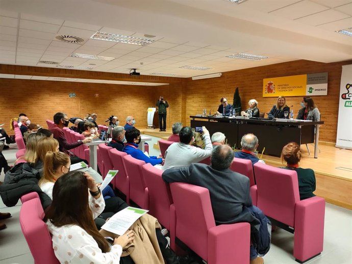 Acto de Ceafa organizado en el CRE del Alheimer de Salamanca