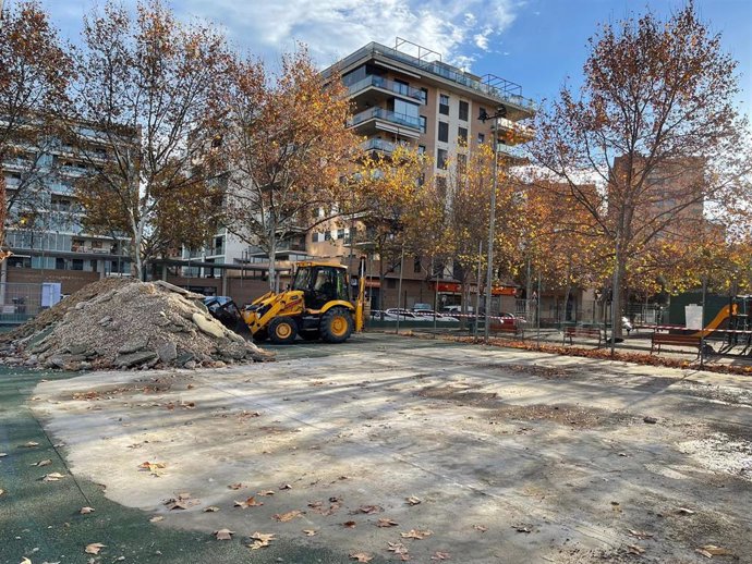 Paterna comienza la renovación de más parques infantiles en los barrios de Santa Rita, Mas de Rosari y Lloma Llarga