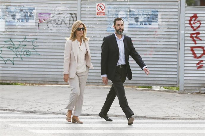 Archivo - El único procesado del caso Sala, Miguel López, presunto autor de la muerte de su suegra, María del Carmen Martínez, viuda del expresidente de la extinta Caja de Ahorros del Mediterráneo (CAM) Vicente Sala, llega a los juzgados de Alicante en 