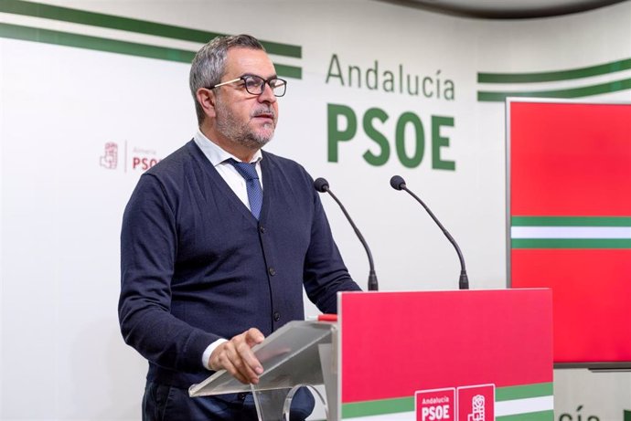 El secretario provincial del PSOE de Almería y parlamentario andaluz, Juan Antonio Lorenzo.