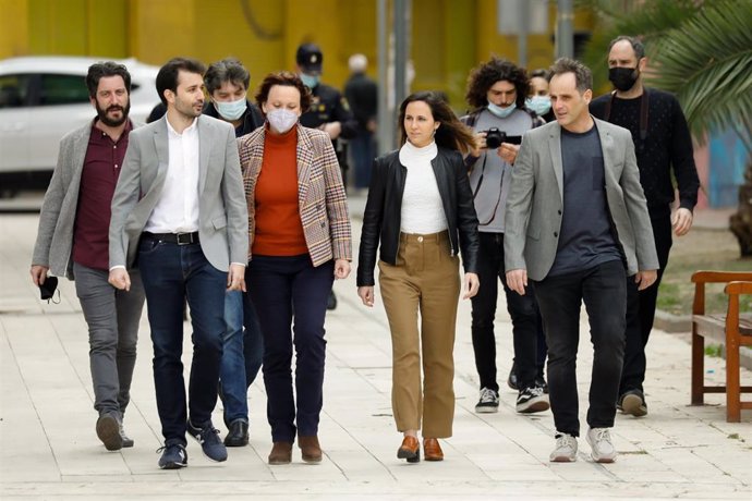 Archivo - (I-D) El coordinador de Podemos en la Región de Murcia, Javier Sánchez Serna; la diputada portavoz de Podemos Murcia en la Asamblea Regional, María Marín; la secretaria general de Podemos y ministra de Derechos Sociales, Ione Belarra y el resp