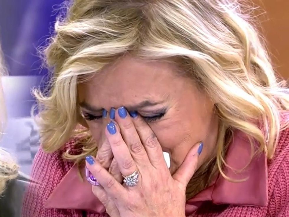 CARMEN BORREGO EN EL PLATÓ DE 'SÁLVAME DIARIO'