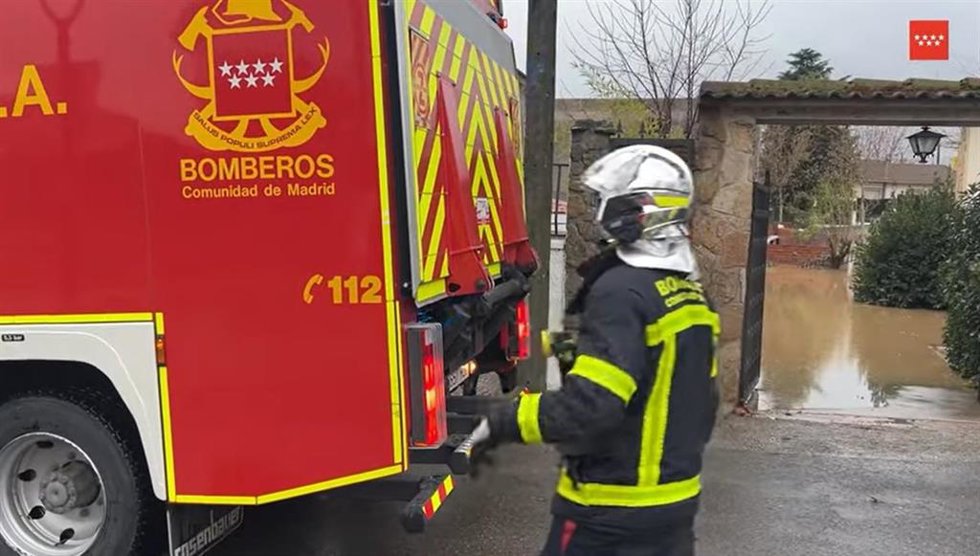 BomberosCM intervienen inundación de vivienda en El Álamo