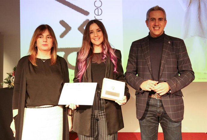 Acto de entrega de los Premios de Cooperación Internacional José Félix García Calleja, con la asistencia del vicepresidente de Cantabria, Pablo Zuloga, y la directora general de Cooperación, Silvia Abascal