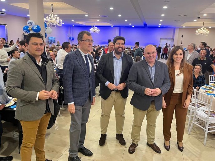 Imagen de la cena del PP de Murcia