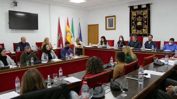 Pleno del Ayuntamiento de Adra (Almería).