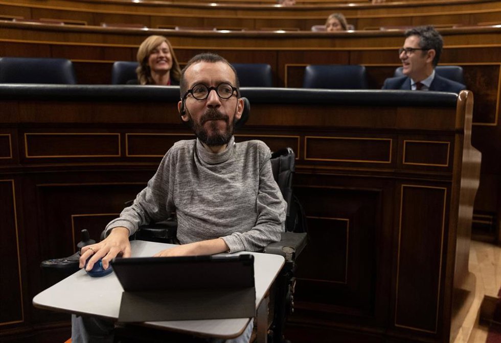 El portavoz de Unidas Podemos en el Congreso de los Diputados, Pablo Echenique, durante una sesión plenaria en el Congreso de los Diputados, a 14 de diciembre de 2022, en Madrid (España).