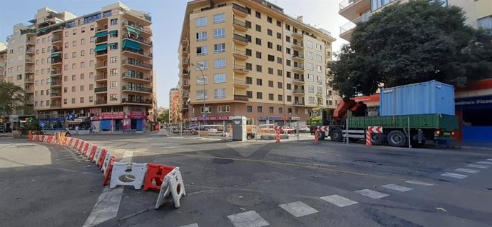 Archivo - Empieza este miércoles la última fase de las obras del colector interceptor en las Avenidas