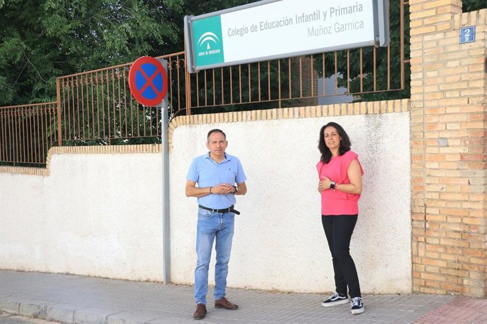 Archivo - Jacinto Viedma y Mercedes Gámez en una imagen de archivo