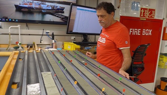 El experto y catedrático de la USAL José Abel Flores.