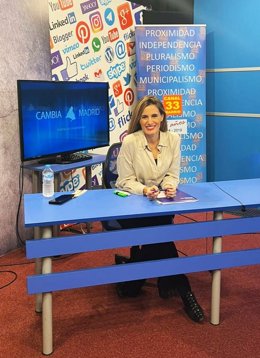 La concejala presidenta del madrileño distrito de Chamartín, Sonia Cea (PP), en una entrevista en Canal 33 TV de Madrid