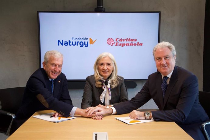 Renovación del acuerdo entre Fundación Naturgy y Cáritas Española.